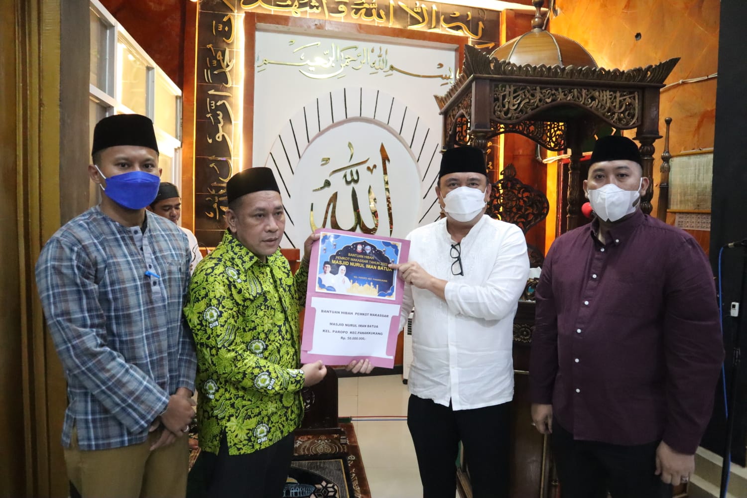 Gambar Camat Panakkukang Dampingi Tim Safari Ramadan Pemkot Makassar Di Masjid Nurul Iman Batua