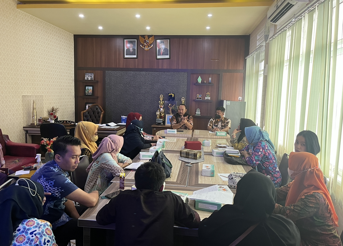 Gambar Gelar Rapat Pencegahan Stunting, Camat Panakkukang Kumpulkan Lurah & KB Kecamatan Panakkukang